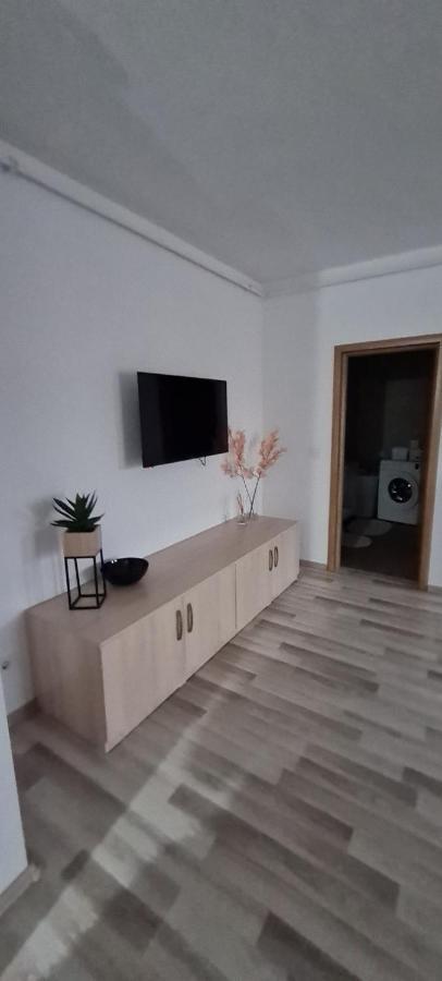 Appartamento La Andrei Bistriţa Esterno foto